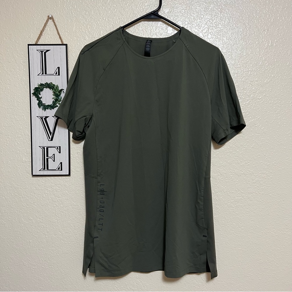 lululemon athletica Olive Green Short Sleeve Tee